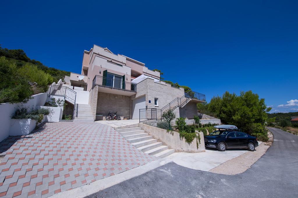 Apartments Ladesta Lastovo Eksteriør billede